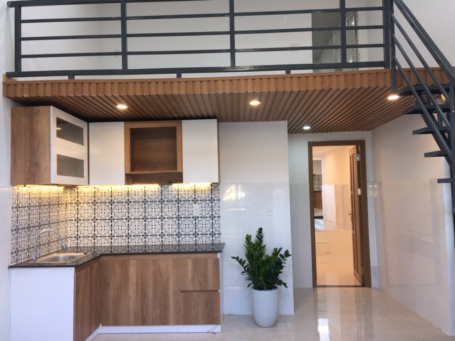 Nhà mới, kiệt 221 Tôn Đản, vị trí gần ngã tư Nguyễn Đình Tứ