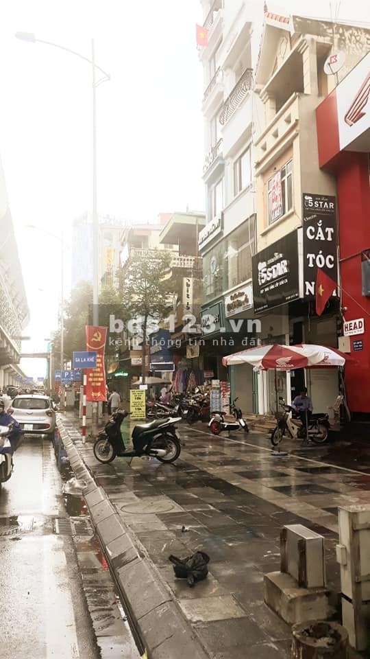 Bán nhà Quang Trung, DT 40mx4, vị trí cực hiếm, kinh doanh đắc địa, giá nhỉnh 7 tỷ