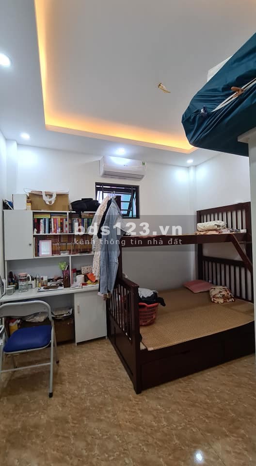 Bán gấp nhà phố Cầu Am, Hà Đông diện tích 36m2, xây 4 tầng giá chỉ 3.5 tỷ