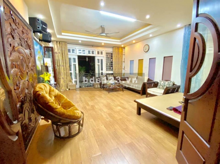 Cần bán gấp liền kề biệt thự nhà mới siêu đẹp chính chủ full nội thất Văn Quán