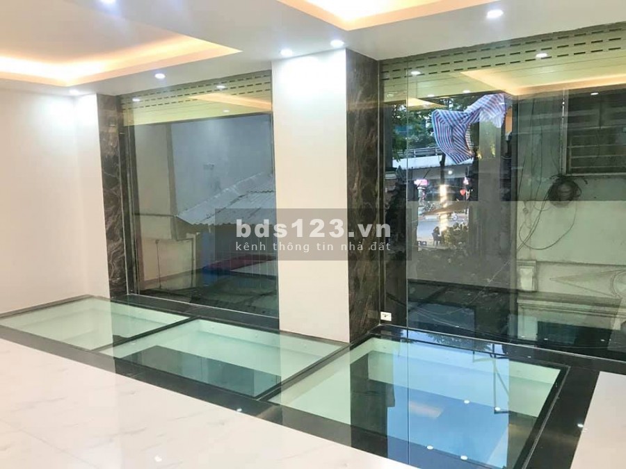 Sale sốc 900tr mặt phố Minh Khai 7 tầng thang máy 34m2 MT5 chỉ hơn 10 tỷ