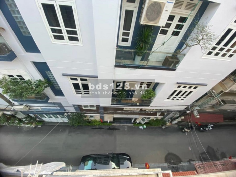 Bán nhà Kim Giang, Thanh Xuân phân lô, ô tô tránh, kinh doanh 60mx5T, Mt5m, 7 tỷ