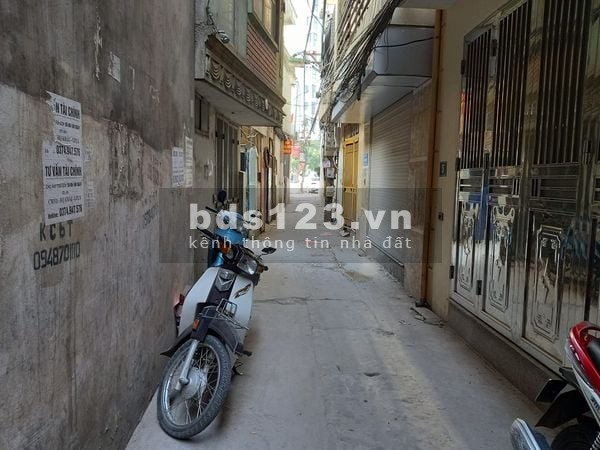 Bán Nhà Tân Triều . 35m² , 5 tầng , 4 PN ,Ngõ thông thẳng tắp,cách đường oto 10m, 3,35tỷ