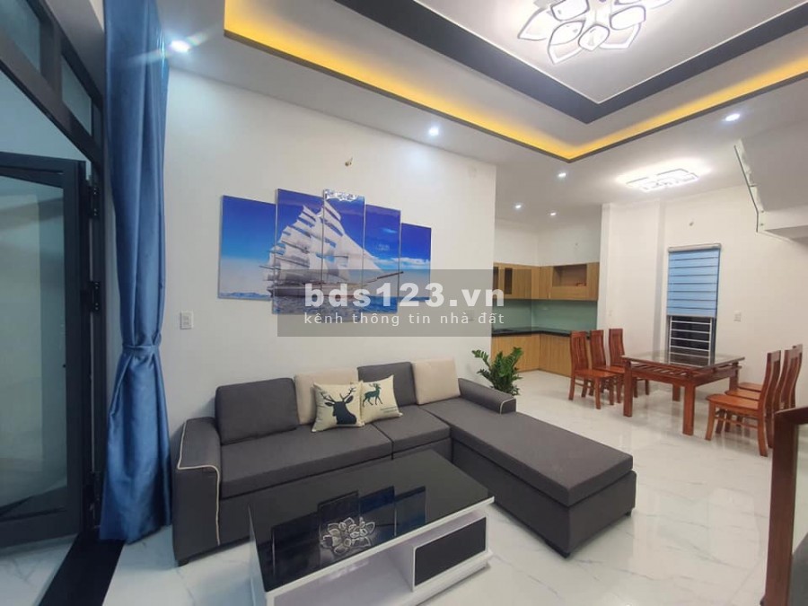 Nhà 2 mặt tiền đường 16.5m, Vũ Ngọc Phan, giá chỉ 2.9 tỷ, thương lượng chính chủ, lh 0702788074