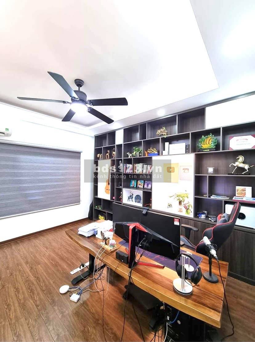 Bán nhà riêng mới 100%, 5 tầng, 45m2 đường Đào Tấn, 9 tỷ