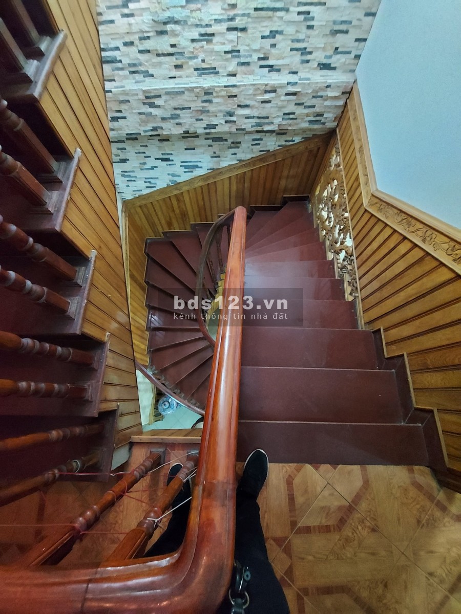 Duy nhất 1 căn phố Định Cong, dt 70m2, 5 tầng giá chỉ 3.7 tỷ