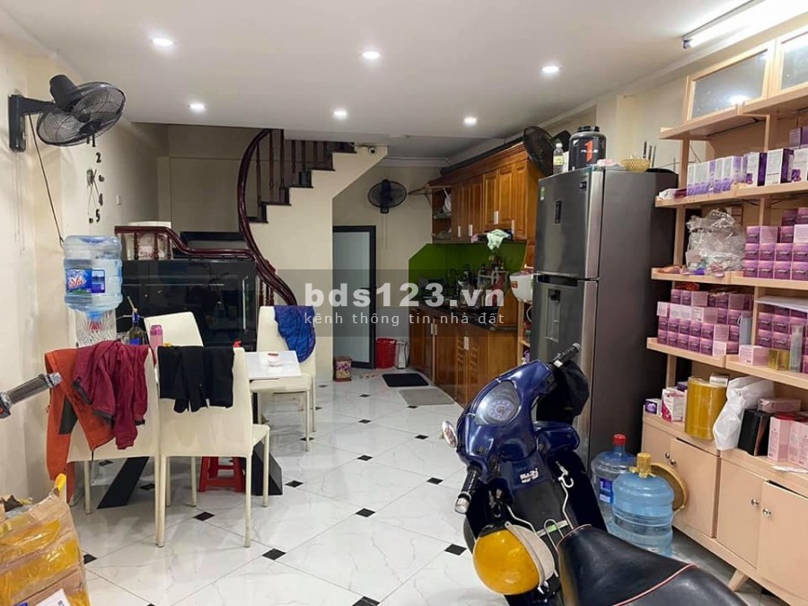 Bán nhà Thanh Liệt 7 chỗ đỗ cửa, ngõ thoáng nông, nhà đẹp long 31m 3.6 tỷ.