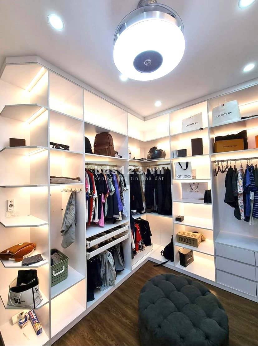 Bán nhà riêng mới 100%, 5 tầng, 45m2 đường Đào Tấn, 9 tỷ
