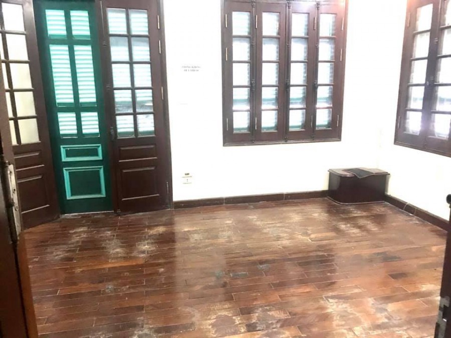 Bán nhà mặt phố Định Công, trung tâm Hoàng Mai, kinh doanh, tương lại mặt phố to, dt 57m2, 4 tầng, mt 4.7m, giá 7.2 tỷ