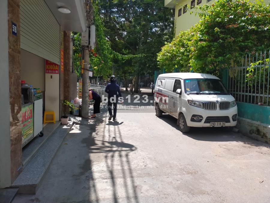 Nhà đẹp Đại Từ, Đại Kim tiện ích ô tô đô cửa 5 phòng ngủ, nhà mới, lhcc