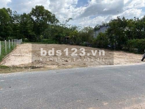 Chỉ có 1 tỷ 3 sở hữu ngay lô đất Hóc Môn 208m2 full thổ cư