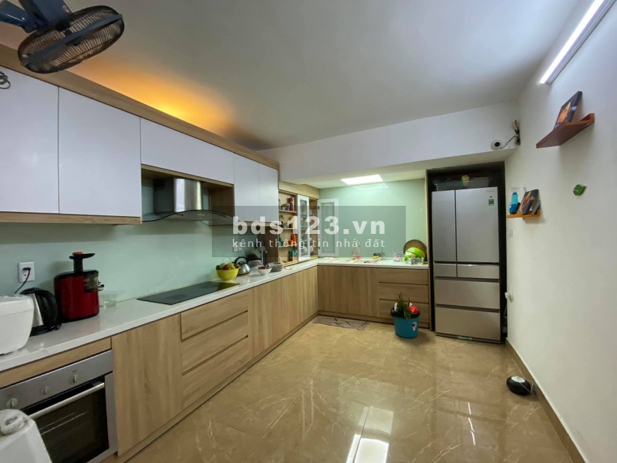 BÁN NHÀ PHỐ HOÀNG LIỆT 40 M2 X 5 TẦNG NHÀ MỚI Ở NGAY, NƠI SỐNG LÝ TƯỞNG CHO VỢ CHỒNG TRẺ
