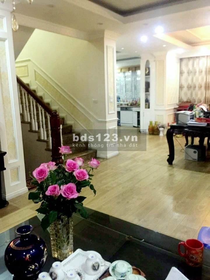 Biệt thử đẳng cấp Hà Đông siêu biệt thự gần 200m, nội thất sang trọng, giá hơn 16 tỷ
