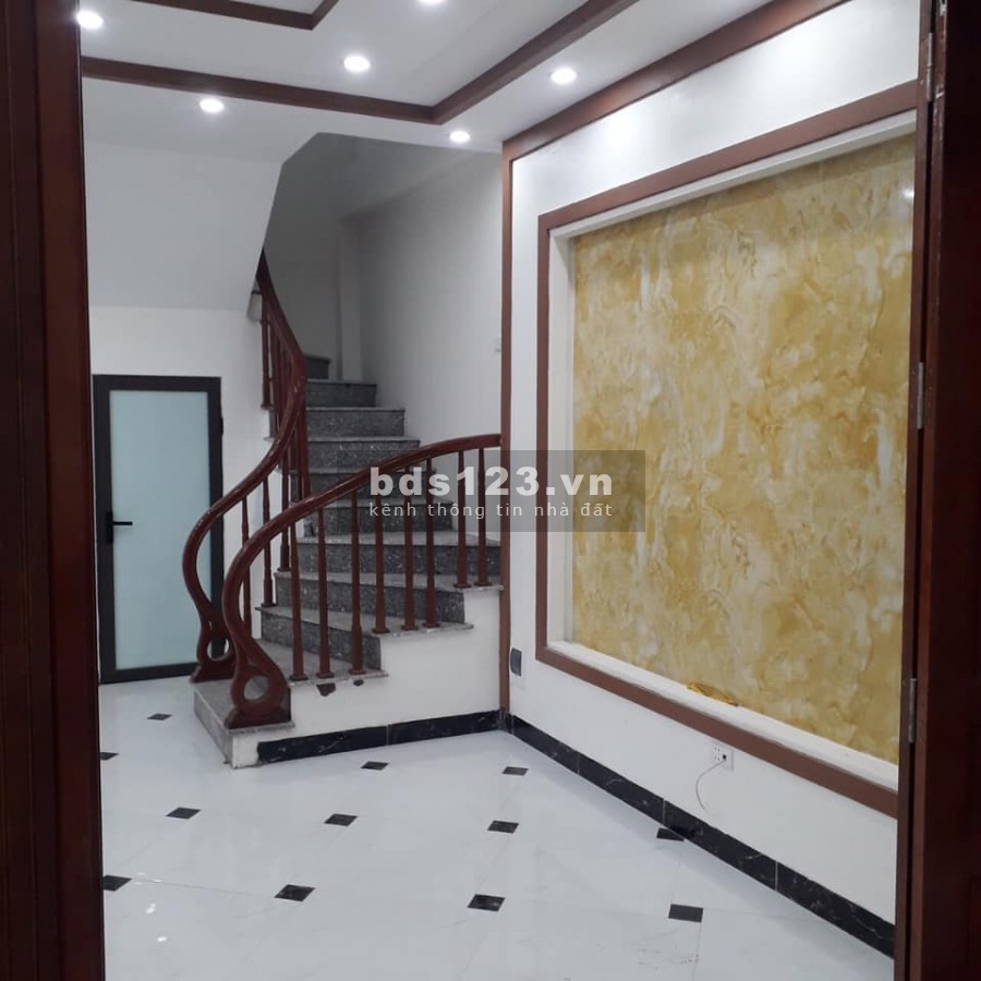 NHÀ MỚI QUẬN HÀ ĐÔNG, VÀI BƯỚC RA PHỐ TẢN ĐÀ, THOÁNG, MUA NHÀ ĐẾN Ở NGAY, NHỈNH 3 TỶ.