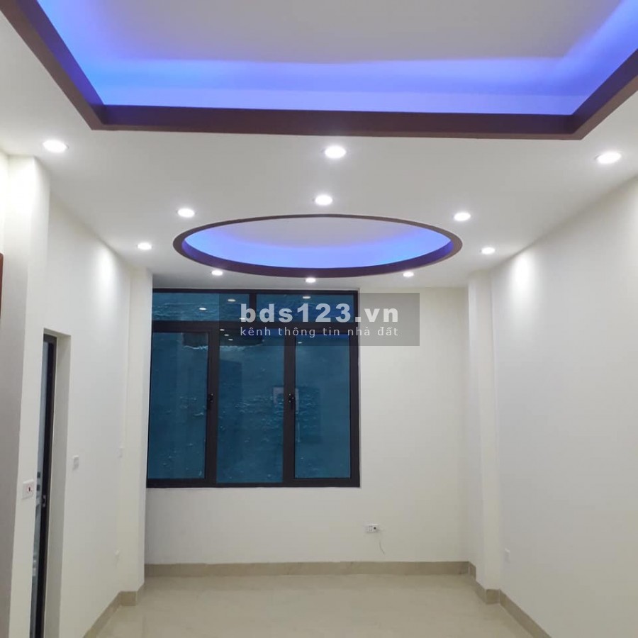 NHÀ MỚI QUẬN HÀ ĐÔNG, VÀI BƯỚC RA PHỐ TẢN ĐÀ, THOÁNG, MUA NHÀ ĐẾN Ở NGAY, NHỈNH 3 TỶ.