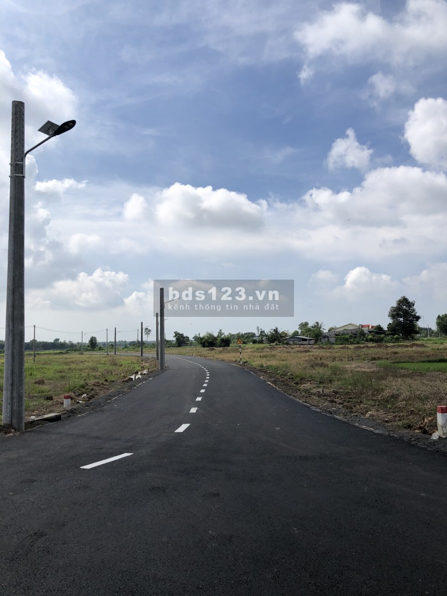 Cần bán lô đất ngay trung tâm hành chính Đất Đỏ, diện tích 125m2, giá bán 1 tỷ có thương lượng