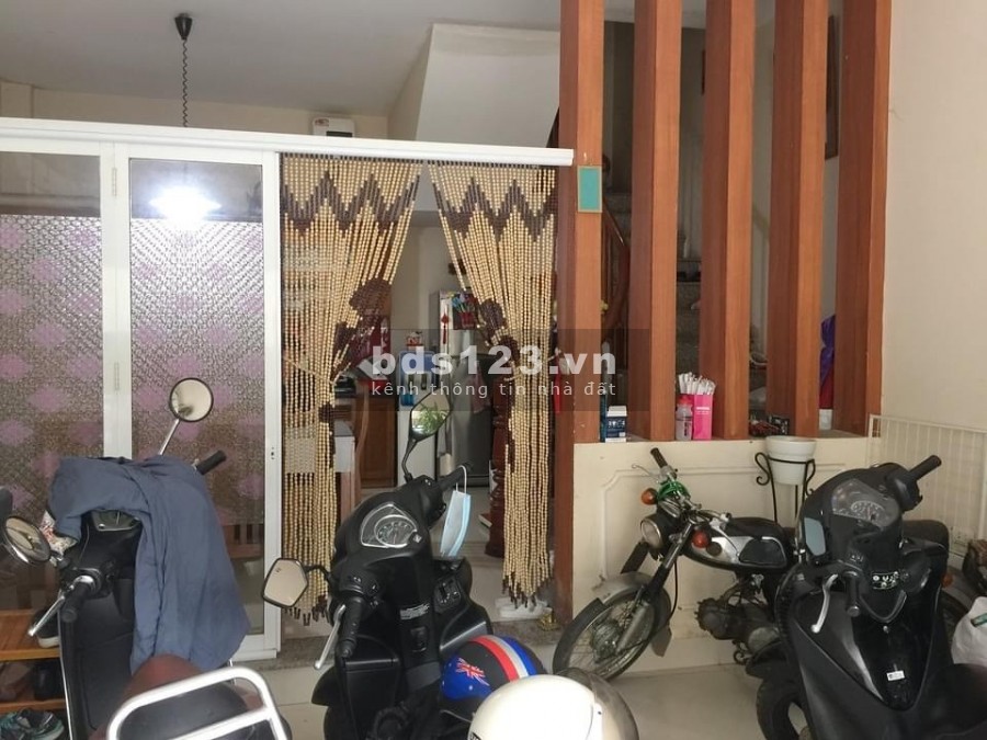 Bán nhà 3T HXH quay đầu Quận 10 35 m2 giá chỉ 6 tỷ.