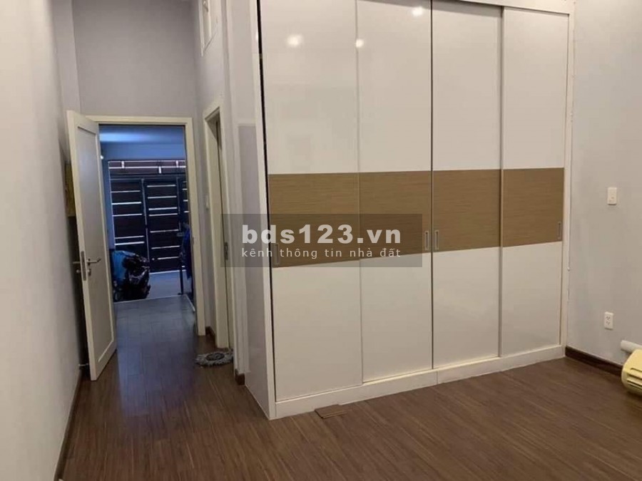 Nhà 4 tầng ô tô ngủ nhà 61M2. Khu Hiếm nhà bán Nguyễn Giản Thanh, Quận 10