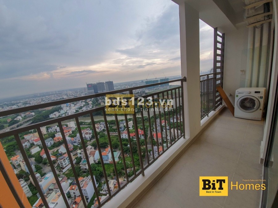 Cho thuê căn hộ 2PN view sông Quận 2 full nội thất giá 15 triệu/tháng, làm việc chính chủ