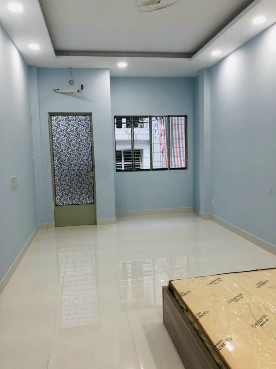 Bán nhà 35m2 Lý Chiến Thắng Phường 9 Quận 3 chỉ nhỉnh 3 tỷ. 0856010313.