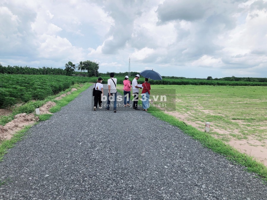 Bán nhanh 1000m2 đất chỉ 280triệu gần trung tâm thành phố Tây Ninh