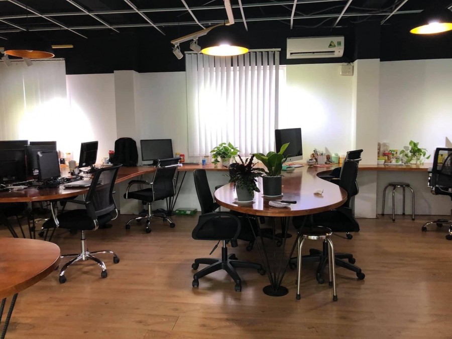 Cần sang lại văn phòng mặt tiền Điện Biên Phủ, view siêu đẹp, làm KD hoặc VP đều được