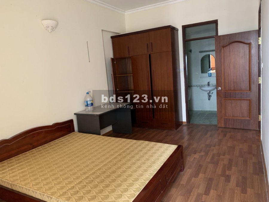 Cho thuê căn hộ CC Khu đô thị THCN 17T7 dt 120m2 3Pn full đồ. Giá:13 Tr/Tháng