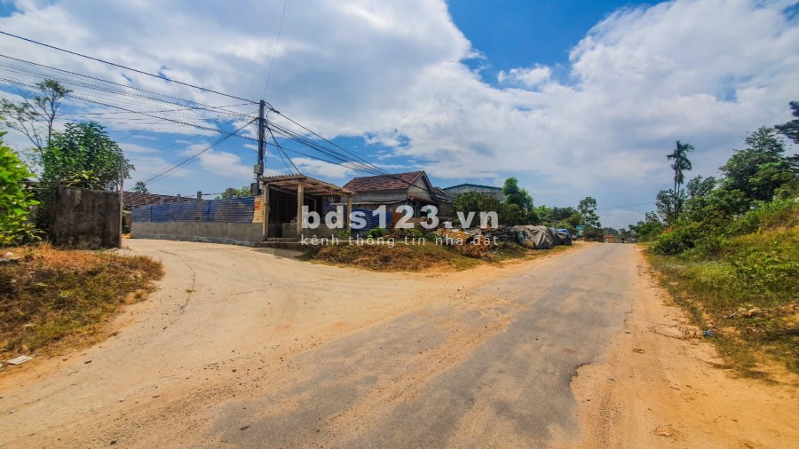 Lô Đất Đẹp Đẹp Kiệt 225 Trưng Nữ Vương Đường Oto Vivu