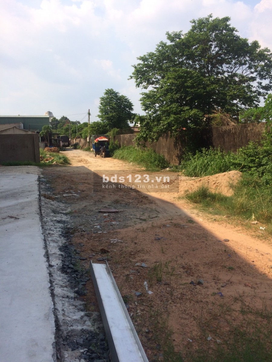 Bán đất 2MT đường DT746 Tân Uyên, Binh Dương