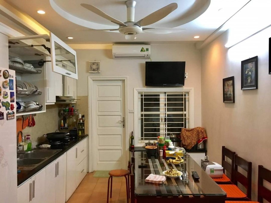 BÁN GẤP!! Nhà phân lô VIP Yên Lãng Thái Hà dt 46m2, 5 tầng giá 6,2 tỷ, 10m ra oto, 2 mặt ngõ