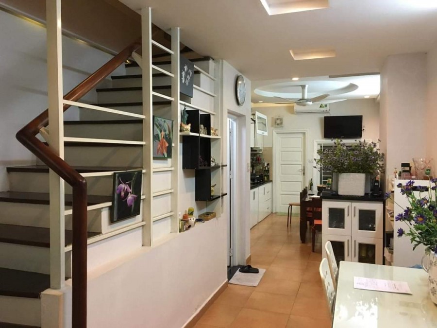 BÁN GẤP!! Nhà phân lô VIP Yên Lãng Thái Hà dt 46m2, 5 tầng giá 6,2 tỷ, 10m ra oto, 2 mặt ngõ