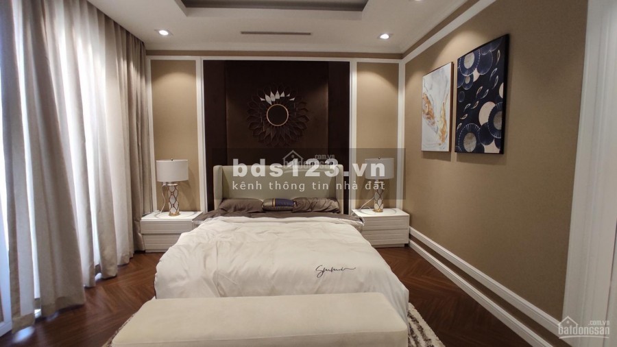 Bán nhà phố kiểu Pháp trung tâm chợ vào kinh doanh, ở ngay, còn 2 suất nội bộ