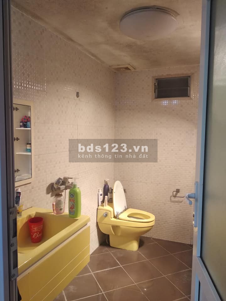 Bán nhà 5 tầng đẹp mặt ngõ ô tô 7 chỗ 294 Kim Mã 55m2 giá 8,7 tỷ. LH 0912442669