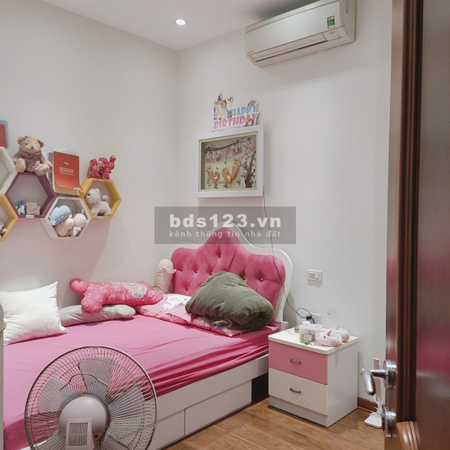 Bán nhà 5 phòng ngủ phố Thanh Đàm, Ô tô qua nhà, 60m2x4 tầng, giá 4.95 tỷ, TL mạnh.