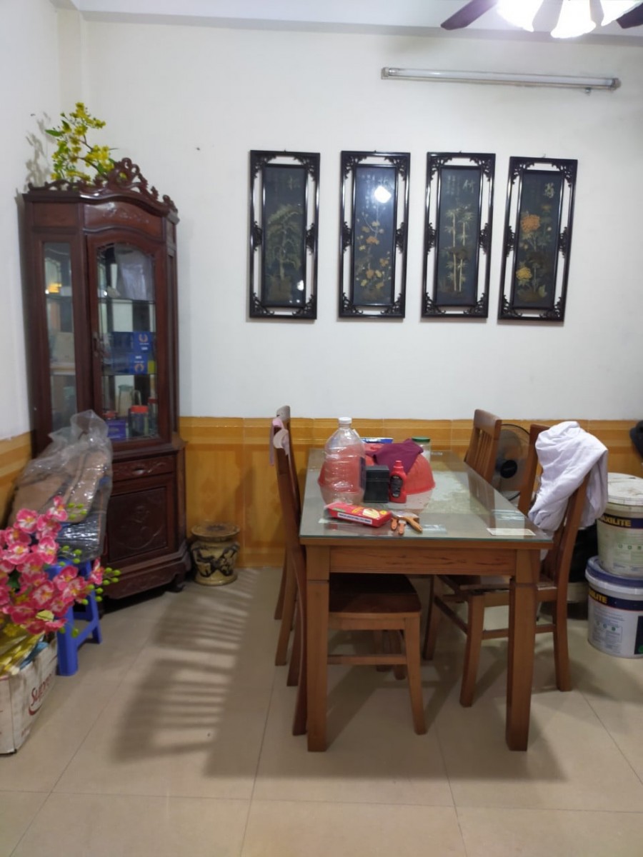 Bán nhà Khương Đình 46m2, gần phố, ô tô đỗ cửa, mặt tiền rộng, tặng nội thất cho khách 5.1 Tỷ