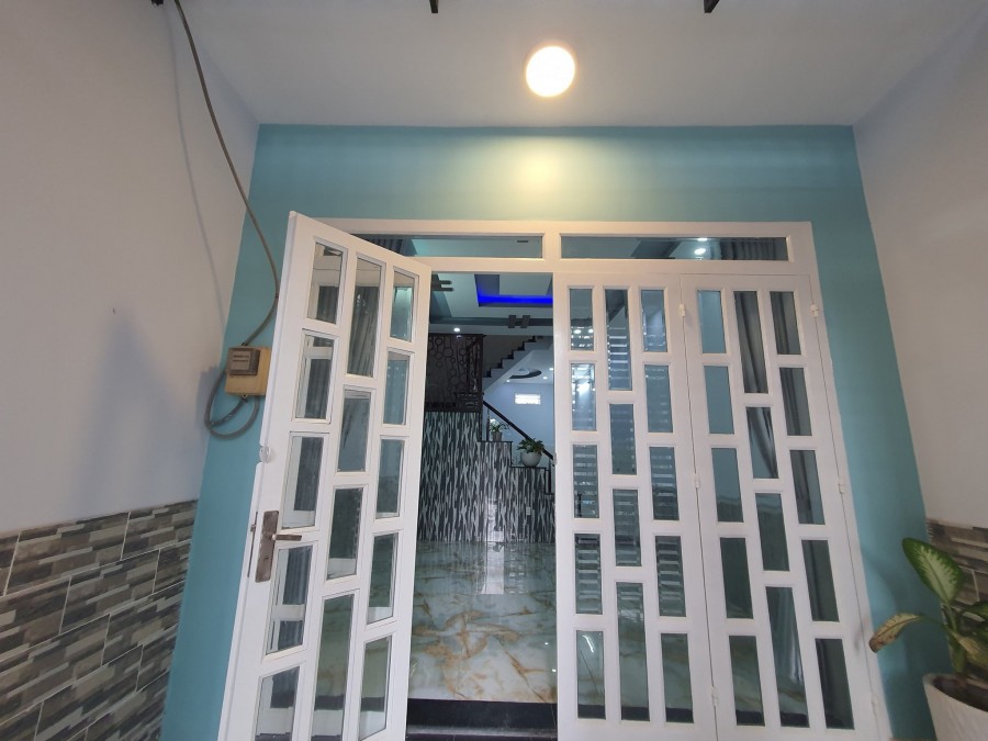 Chủ nhà bán nhà hẻm xe hơi 47m2, 3 tầng Quang Trung, phường 8, Gò Vấp