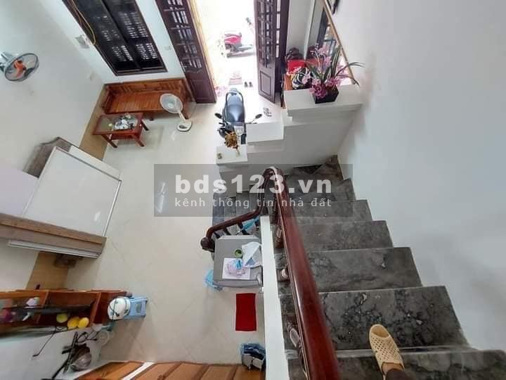 Bán gấp nhà mặt phố Huỳnh Thúc Kháng, Hà Đông vỉa hè 3m, diện tích 34m2, giá chỉ 3.65 tỷ