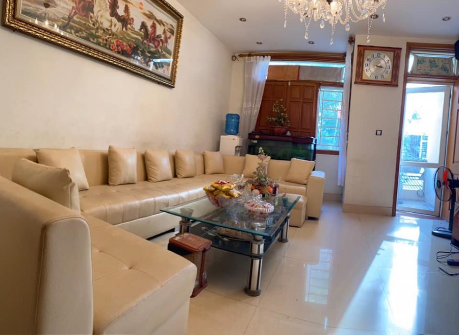 Bán nhà Phan Đình Giót 40 m x 5 tầng, MT 4m ngõ ô tô giá chỉ 2,9 tỷ