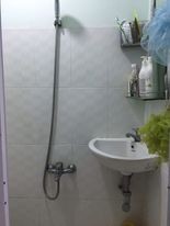 Trung Tâm Quận 1 có nhà nguyên căn 4 tầng, đúc kiên cố, 3 PN giá nhỉnh 2 tỷ