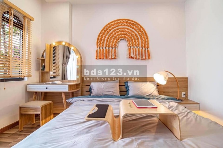 Bán nhà hẻm xe hơi. Hồ Biểu Chánh ngang 4m, Quận Phú Nhuận, 4 tầng, chỉ 9.29 tỷ