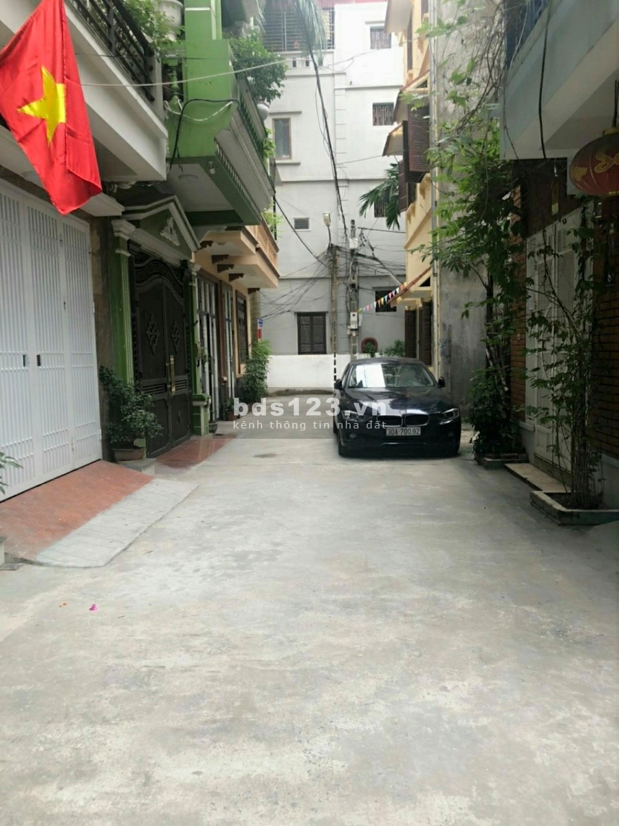 Bán nhà 5 tầng x 39m2 Nguyễn Văn Cừ, Mặt tiền 4,5m Ngõ thông,ô tô
