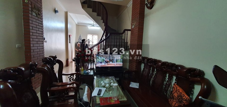 Cần bán gấp nhà Mộ Lao 40m², đúc 4 tầng, 4PN, OTO tránh 2 đầu cách nhà 10m