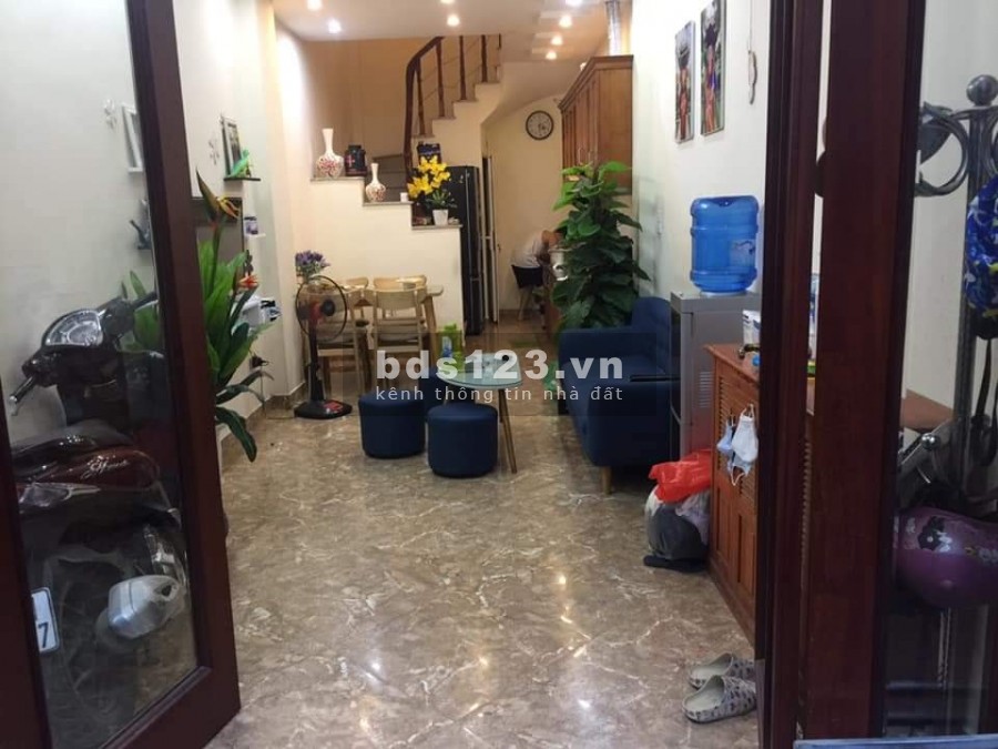 Bán nhà, Định Công Thượng 47m2, 4 tầng giá 3.2 tỷ Quận Hoàng Mai