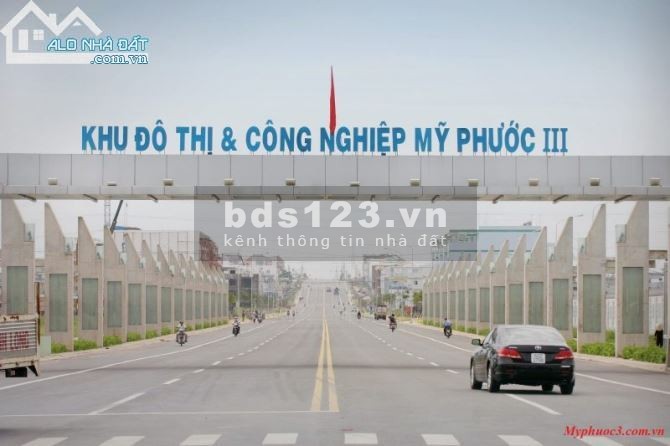Cần bán gấp 600m2 đất thổ cư có sổ hồng riêng, chính chủ, xây dựng tự do