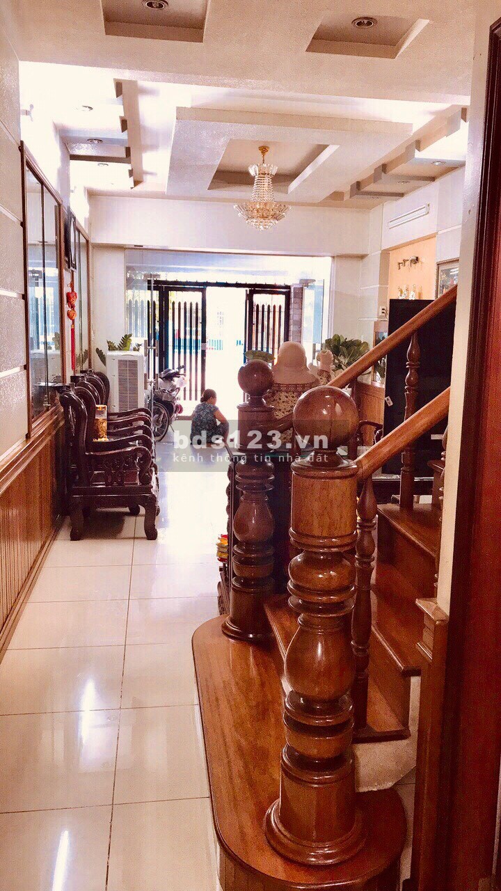 Bán gấp MT Nguyễn Quý Anh, P. Tân Sơn Nhì, Q. Tân Phú.