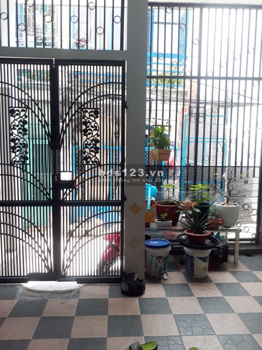 Cho thuê nhà nguyên căn (4.5*12m) hẻm 119 Nguyễn thị Tần P2 Q8