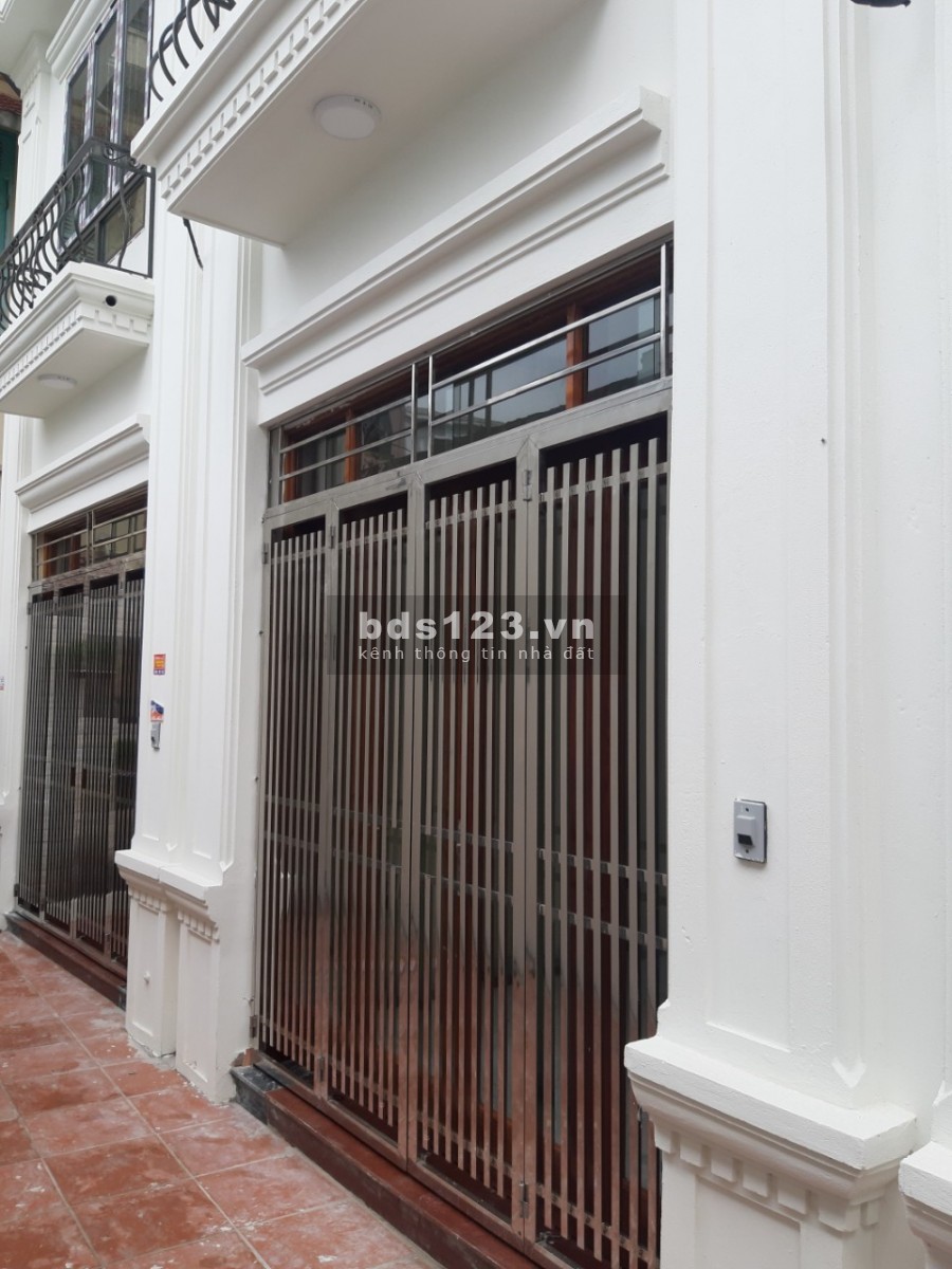 Cần bán nhà mới đẹp về ở ngay tại Xa La - Hà Đông 4T 32m2 3PN giá chỉ 2,7 tỷ lh 0379283456