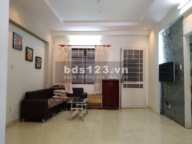 Cho thuê nhà Hoàng Quốc Việt, Cầu Giấy.Dt: 50m,4,5 tầng, mt: 5m. Giá: 15tr