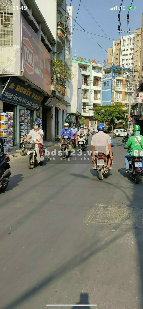 Nhà nát, mặt tiền đường số 8m KDC Tân Mỹ, P. Tân Phú, Quận 7