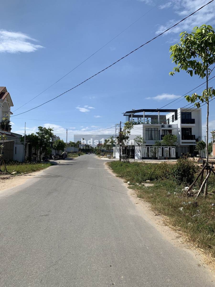 Bán đất khu quy hoạch Kim Long đường Nguyễn Hoàng, giá 2x triệu/m2